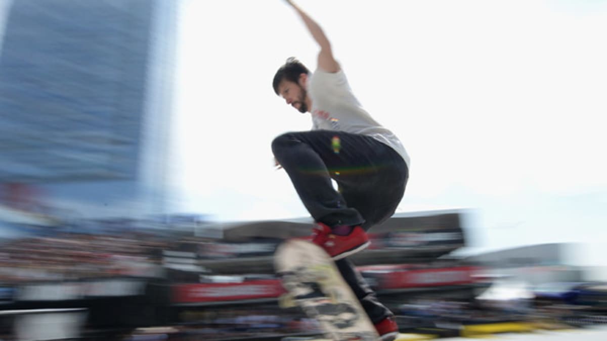 DO A KICKFLIP!” With Chris Cole 