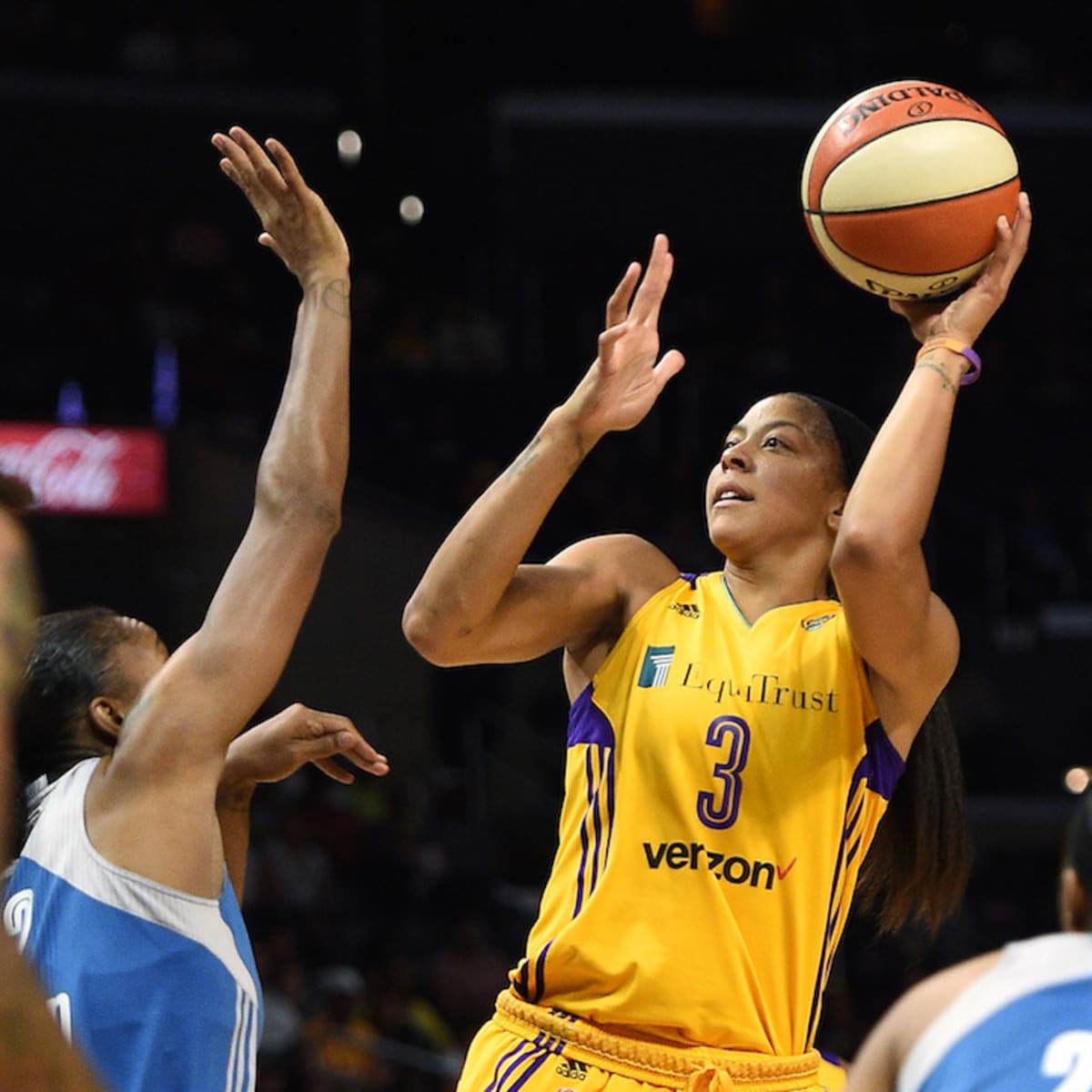 Lynx hold off Sparks, force decisive Game 5 in WNBA Finals