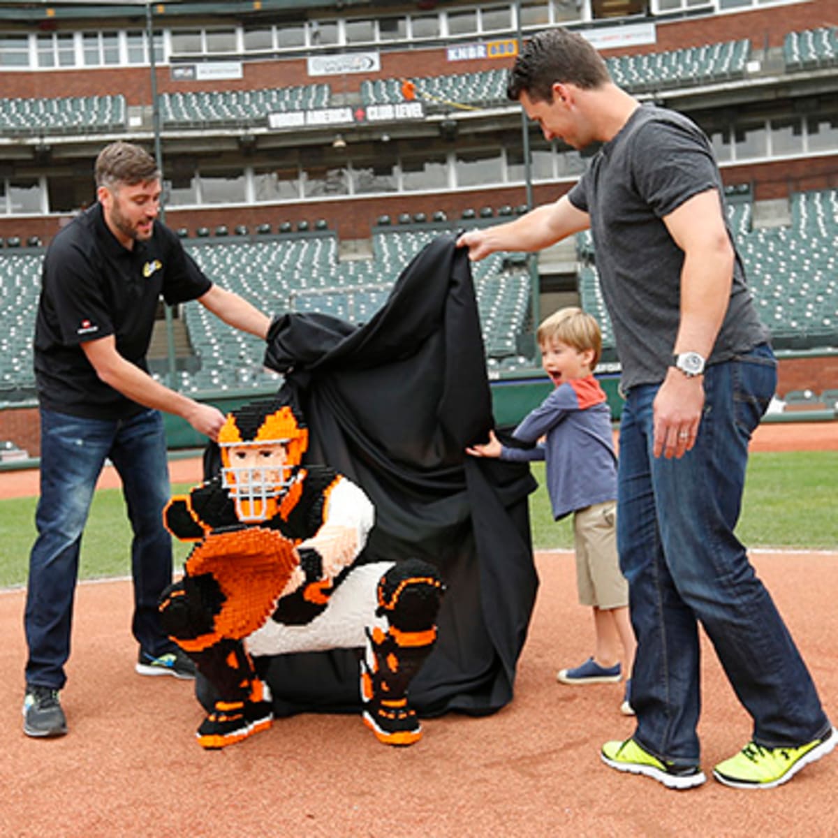 Buster Posey Immortalized in LEGO! - SI Kids: Sports News for Kids, Kids  Games and More