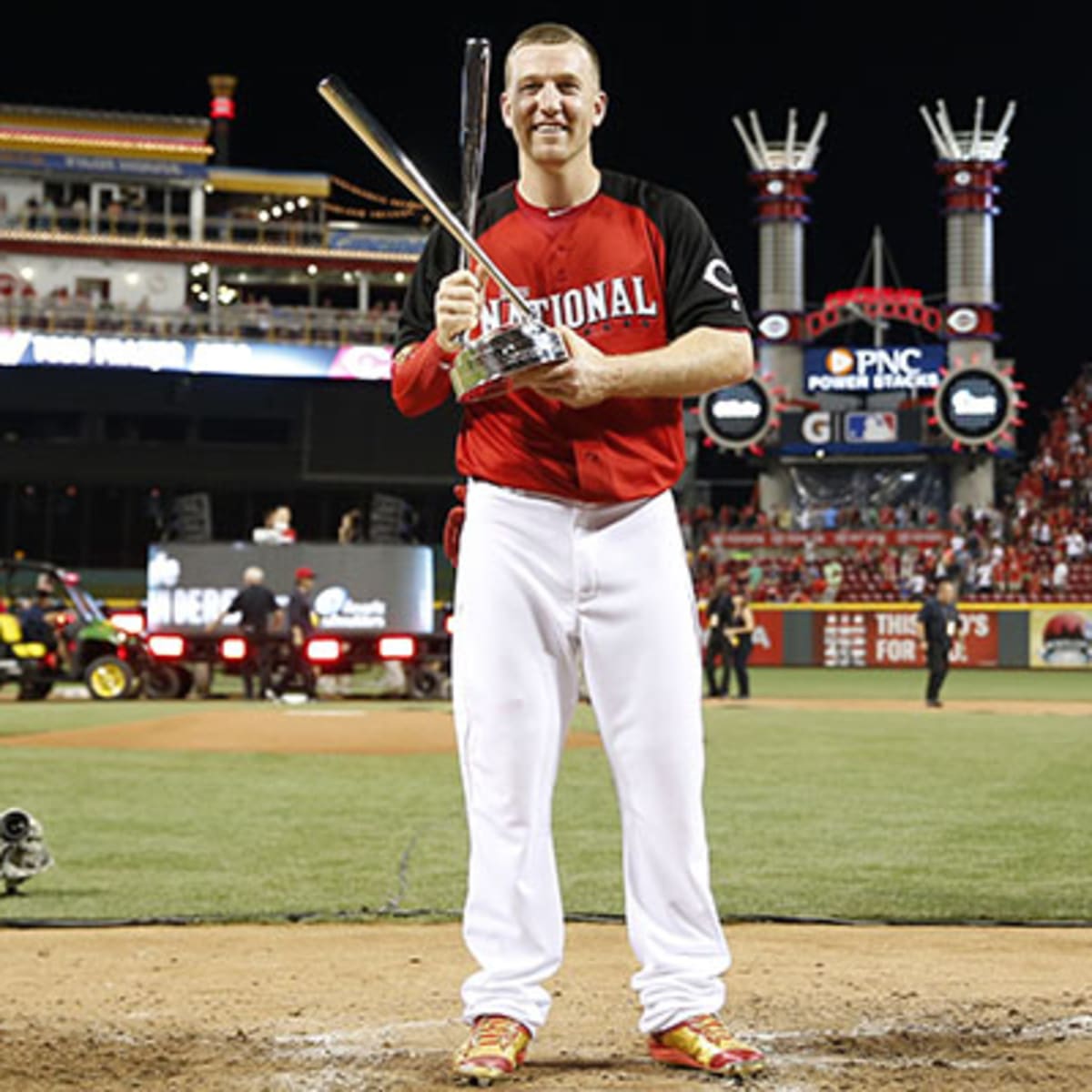 Todd Frazier Wins Home Run Derby at Home - SI Kids: Sports News for Kids,  Kids Games and More