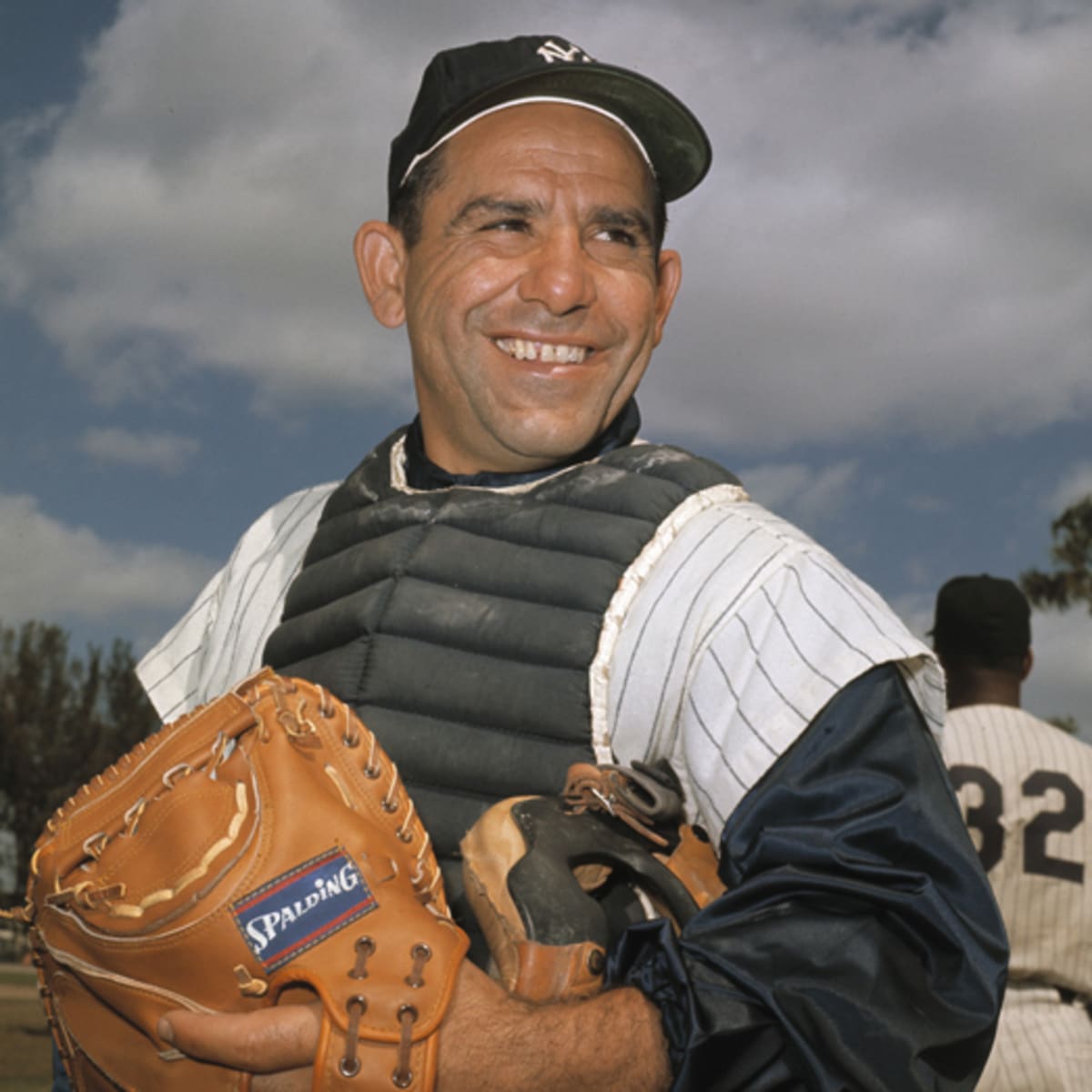 Yogi Berra - 2021 Panini Absolute - MLB Baseball New York Yankees