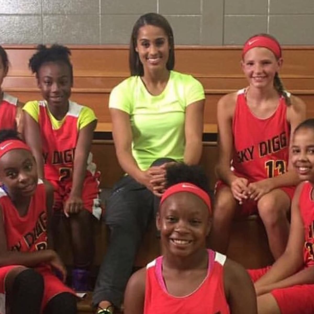 Skylar Diggins Has A New Nickelodeon Documentary Si Kids Sports News For Kids Kids Games And More