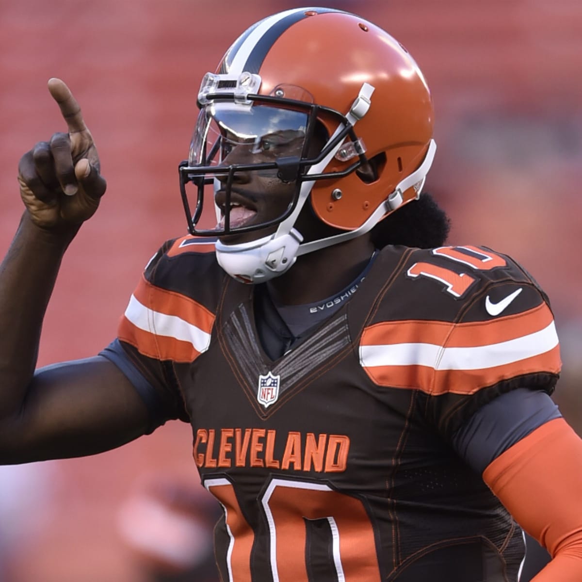 Robert Griffin III Visits Browns