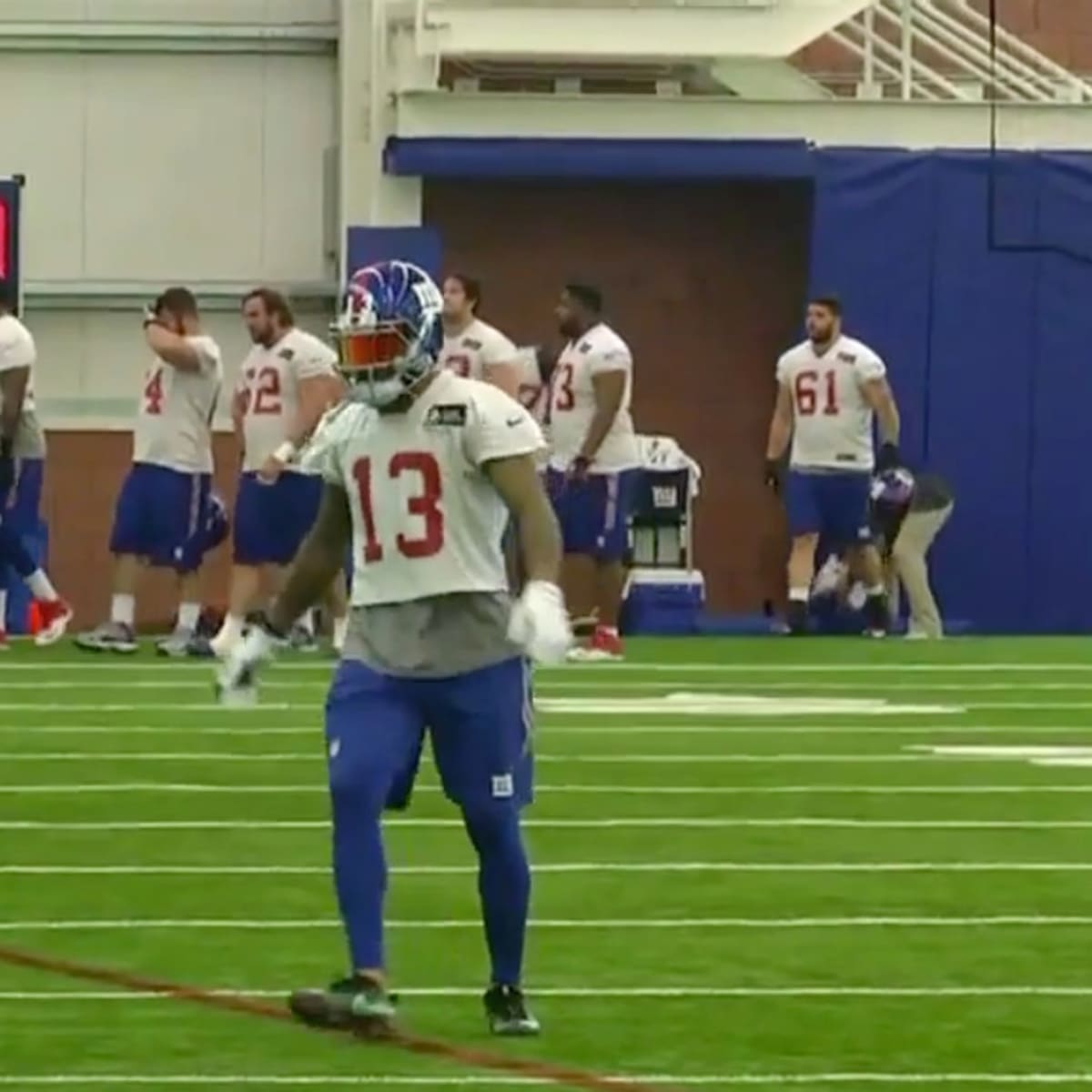 Odell Beckham Jr. dances to 'Leave Me Alone' amid Giants trade rumors