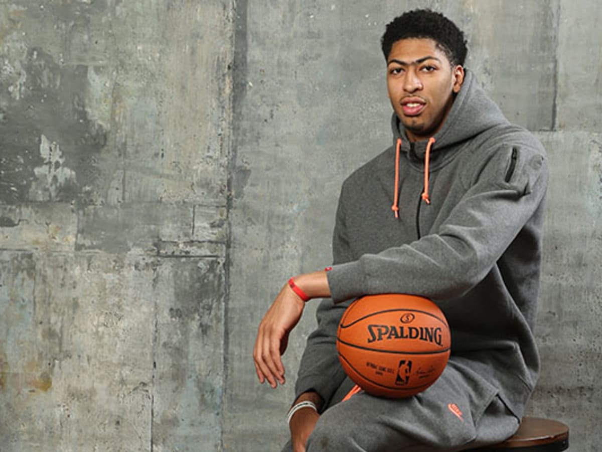 First Look: 2016 NBA All-Star Game Gear - SI Kids: Sports News for