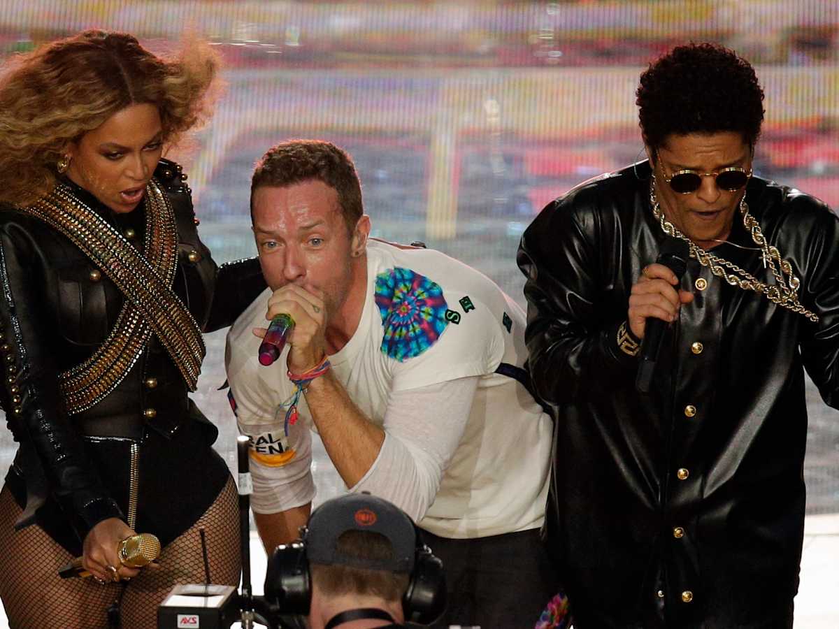 Watch Beyonce, Coldplay & Bruno Mars performing at Super Bowl 50