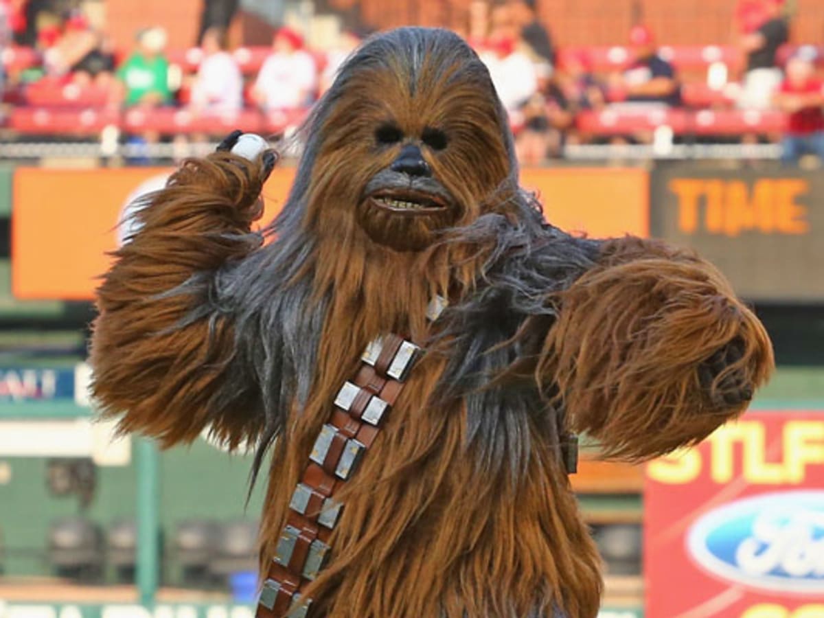 Let the Wookie Pitch! - SI Kids: Sports News for Kids, Kids Games