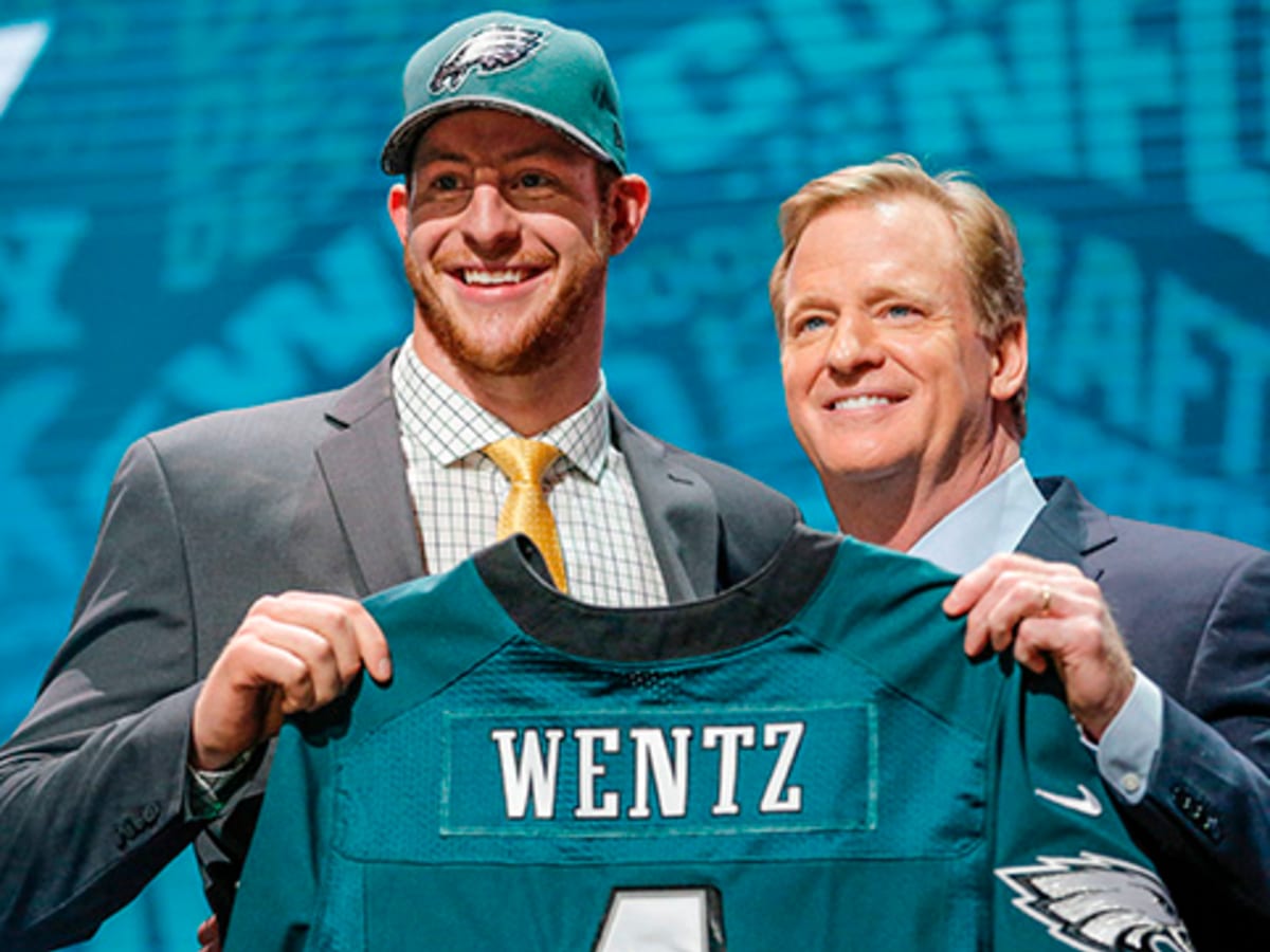 Youth Carson Wentz Midnight Green Philadelphia Eagles Team