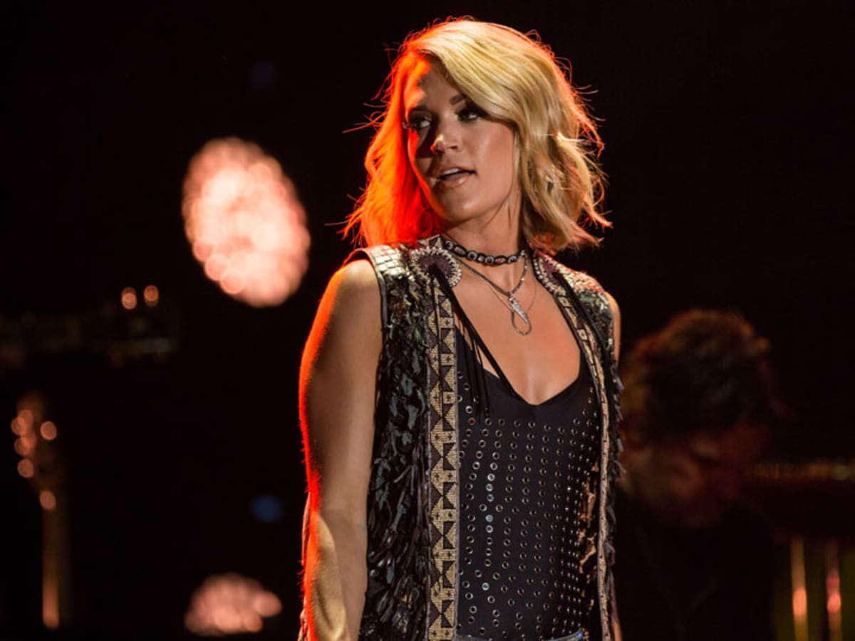 Carrie Underwood's new 'Sunday Night Football' theme 'Game On