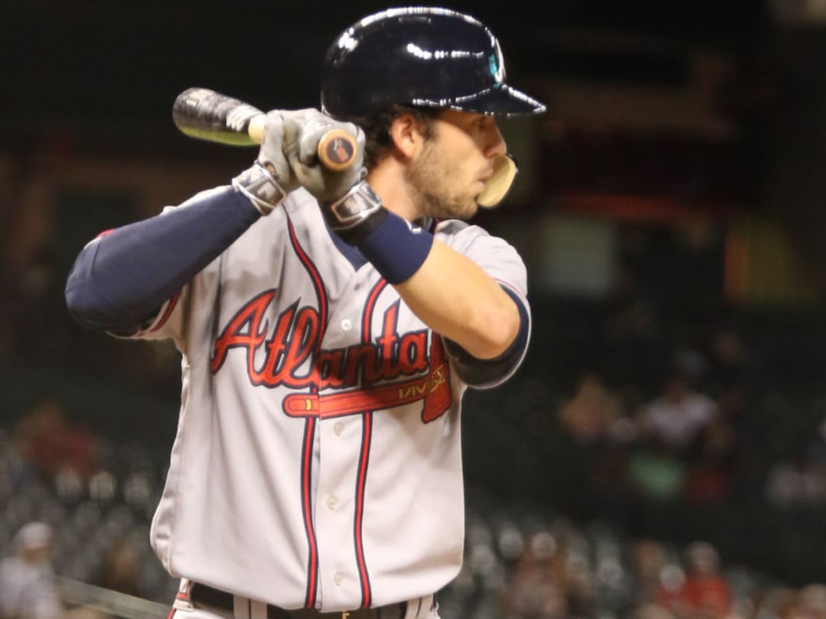 Dansby Swanson and his glorious hair hustled for an inside-the