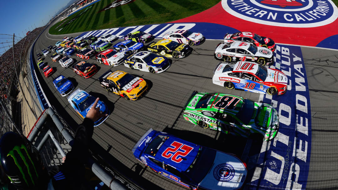Kyle Busch, Young Fans Win Big at Auto Club 400