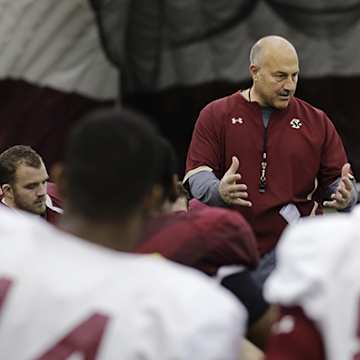 Boston College Football Coach Inspires Kids to Be Leaders