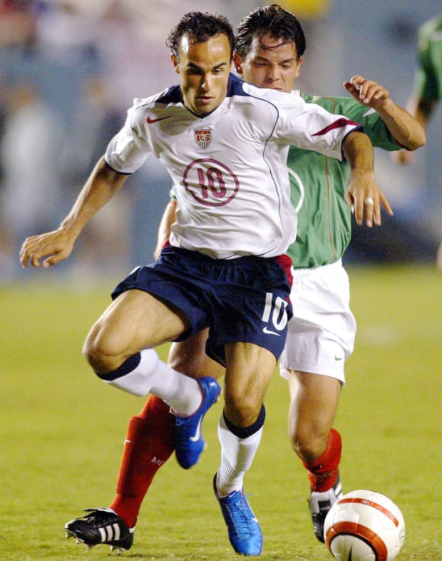 U.S. Soccer uniforms, jerseys through the years (PHOTOS) - Sports