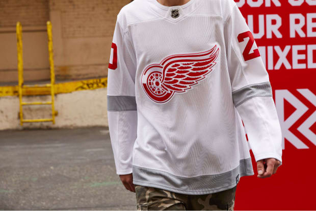 Creating the 2014 Winter Classic Jerseys - SI Kids: Sports News for Kids,  Kids Games and More